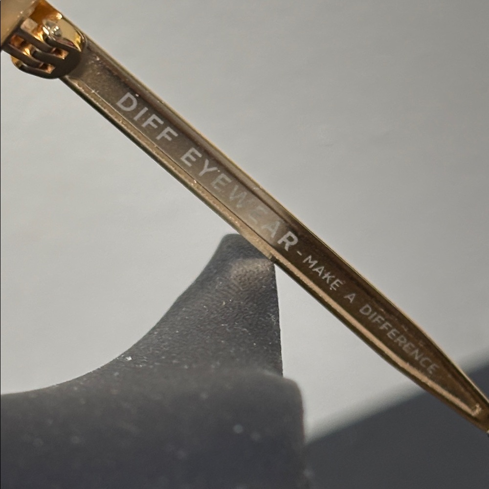 Diff Bella Blue Light Tortoise Shell Square Glass… - image 4